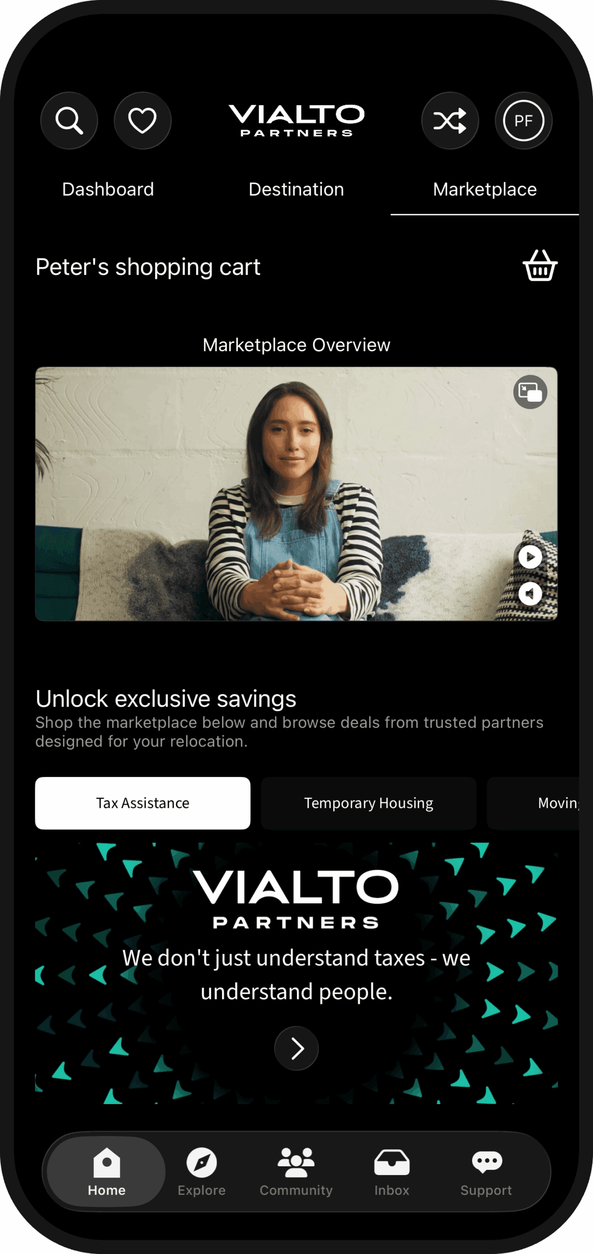 Text-w-media_Section3_VialtoGuide-Relocity-App2_Marketplace-scaled